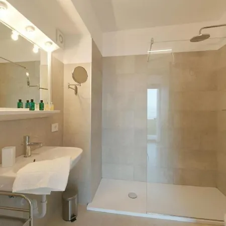 Appartamento Palm On The Baveno